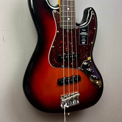 Fender American Professional II Jazz Bass 2024 - 3-Color Sunburst image 3
