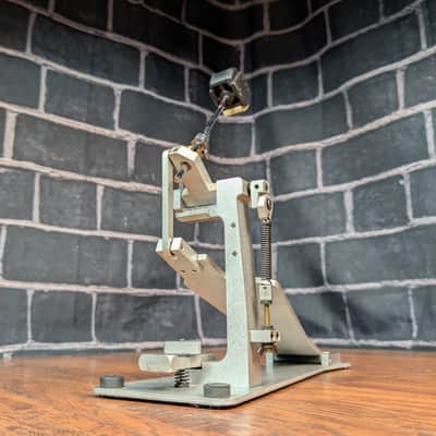Axis AX‑X Single Bass Drum Pedal – Direct‑Drive Speed, Precision & Lightweight Aluminum Design image 2