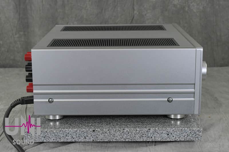 LUXMAN L-550A II Integrated Amplifier in Excellent Condition | Reverb
