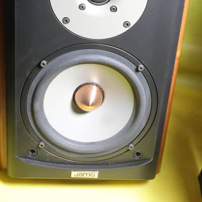 Jamo Concert 8 (D830) RRP £1999 image 4