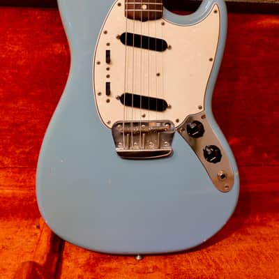 Fender Duo-Sonic II 1965 - Blue image 2