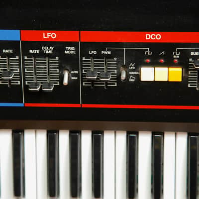 Roland Juno-60 61-Key Programmable Polyphonic Analogue Synthesizer 1983 Pre-Owned image 4