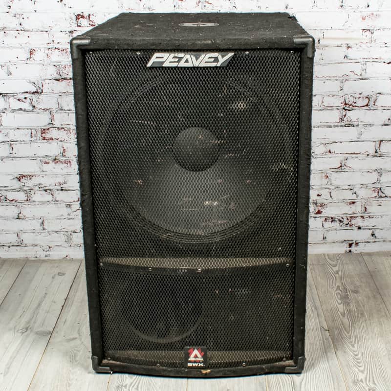 Peavey - SP118X - 1000-watt Passive 8O Subwoofer, x2157 (USED