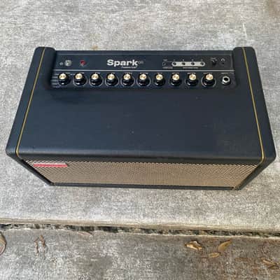 Positive Grid Spark 40 40-Watt 2x4" Modeling Guitar Combo 2020 - Present - Black image 7