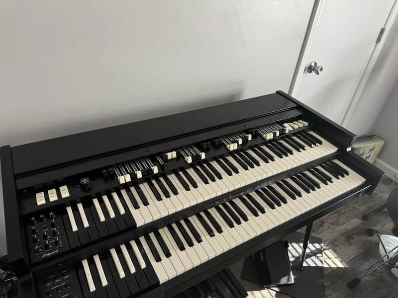 VISCOUNT Legend ORGAN Brand New (1 hour playing time)Viscount JOEY DEFRANCESCO 2025 -Black image 1