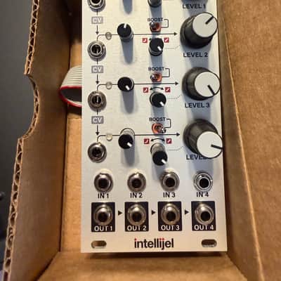 Intellijel Quad VCA Eurorack Synth Module | Reverb