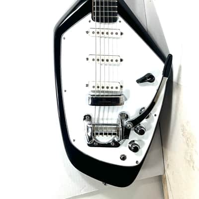 Awesomesauceguitars modified baritone Vox Phantom VI with vintage parts “The Ghost” 2026 - Black image 3