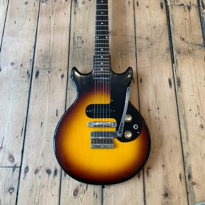 1963 Gibson Melody Maker in Sunburst finish & and soft shell case image 18