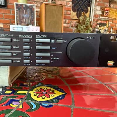 TC Electronic M2000 Multi-Effect - Excellent Reverbs, Delays and MORE! image 5