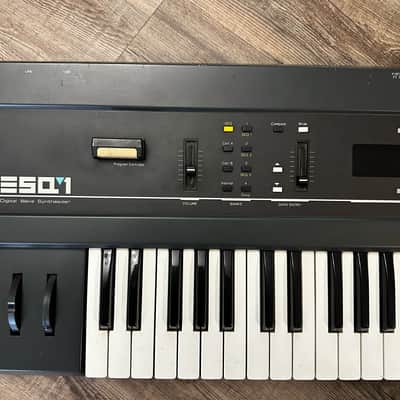 Ensoniq ESQ-1 Synth Keyboard 1986 image 2