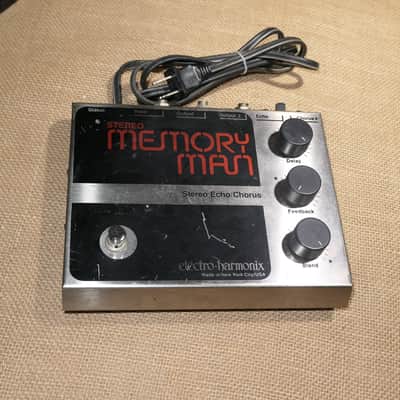 Electro-Harmonix Stereo Memory Man Echo / Chorus | Reverb