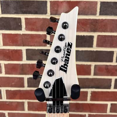 Ibanez Prestige RG652AHM, Antique White Blonde, Ash Top, Ash Body, Birdseye Maple Fretboard, DiMarzio Tone Zone & Air Norton Pickups, Hardshell Case image 6