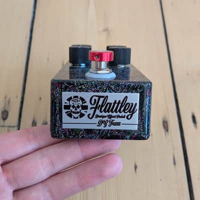 Flattley Guitar Pedals DG Fuzz - As New image 2