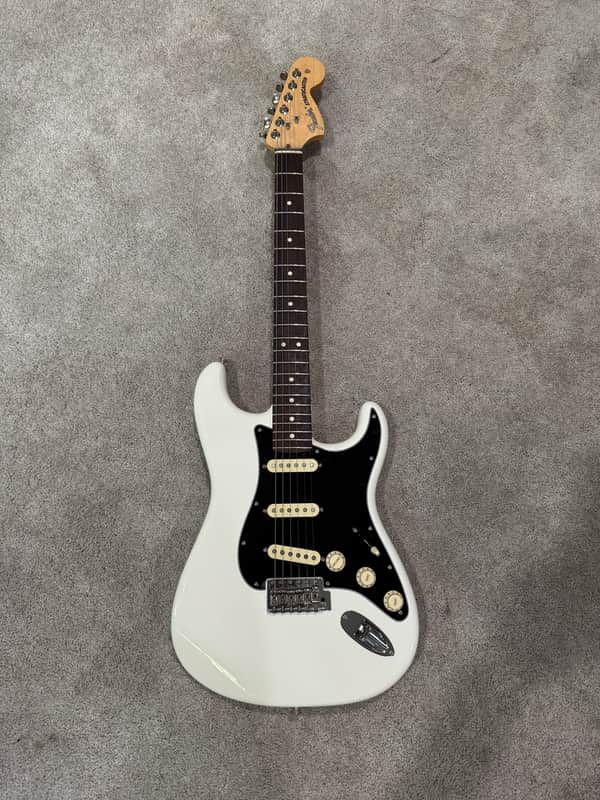 Fender American Performer Stratocaster