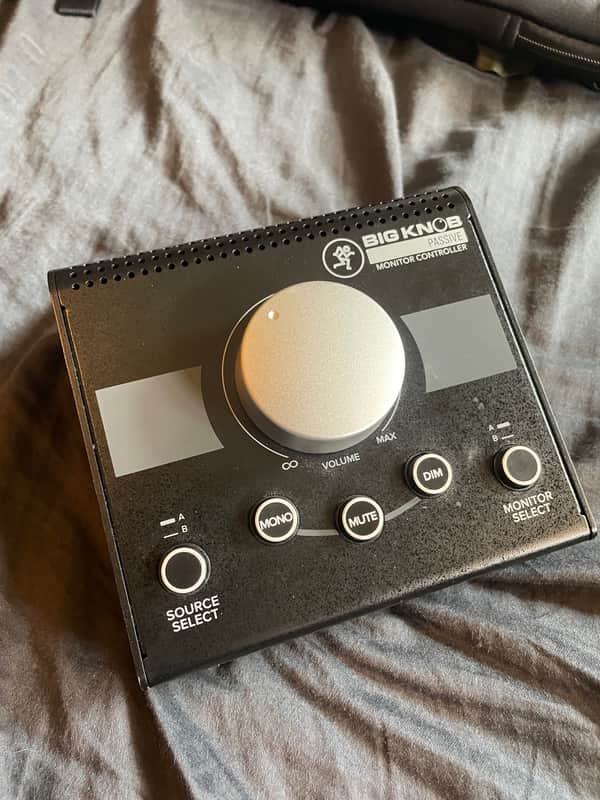 Mackie Big Knob Passive Monitor Controller 2017 - Present - Black image 1