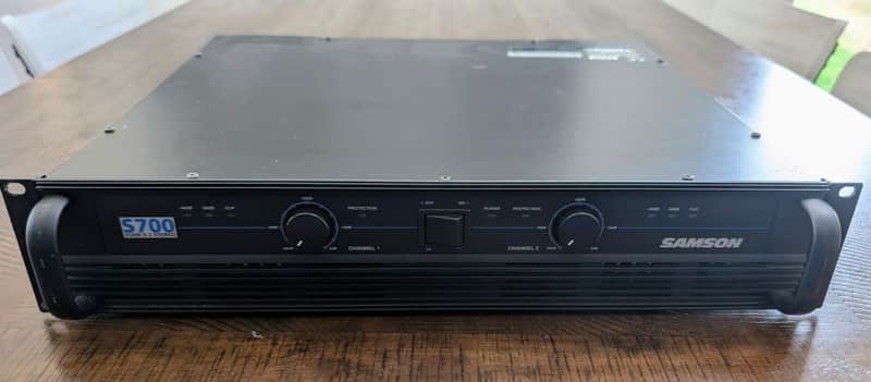 Samson S700 Power Amplifier Early 2000s image 1