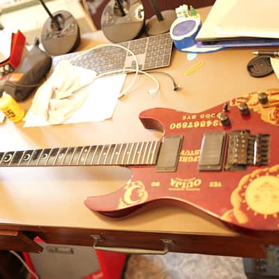 ESP LTD Ouija Sparkle Red 2019 - Good image 2