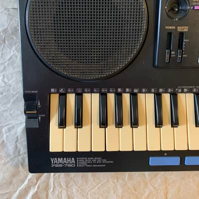 Yamaha PSS-790 1990 VGC 61key AWM FM Synth Stereo Speakers MIDI Sequencer Vector Dial image 4