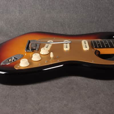 Fender American Ultra II Stratocaster Ebony Ultraburst - 2nd Hand image 16