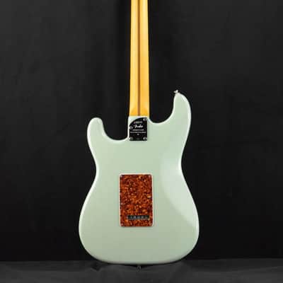Immagine Fender American Professional II Stratocaster Thinline Transparent Surf Green Rosewood Fingerboard - 7