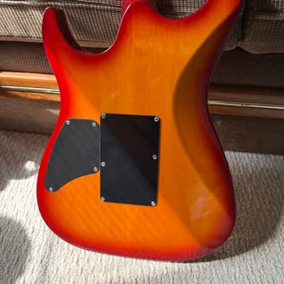 Fender Custom Shop Showmaster 2002 - Cherry Sunburst image 8