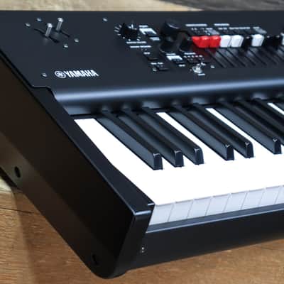 Yamaha YC73 Stage Keyboard VCM Organ, Piano, FM Synth 73-Key BHS Stage Keyboard image 2