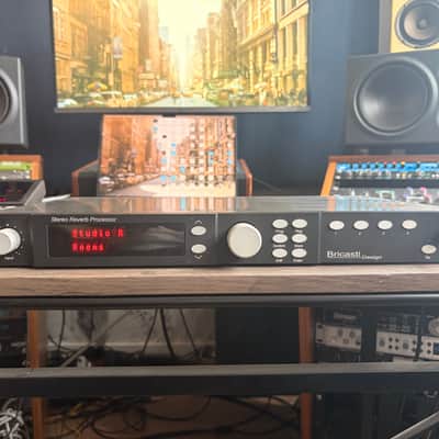 Bricasti Design M7 Reverb 2010s + M10 remote - Black image 9