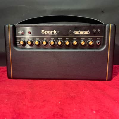 Positive Grid Spark 40 40-Watt 2x4" Modeling Guitar Combo 2020 - Present - Black image 2