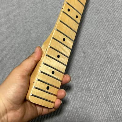 30 inch Short scale bass 22frets flame Maple Electric guitar neck bass neck 30" Short Scale 4-String Bass Neck Maple Fingerboard, 30inch Mustang Style, Dot Inlays, image 6