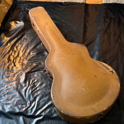 Red Mosrite Combo serial # 10 image 4