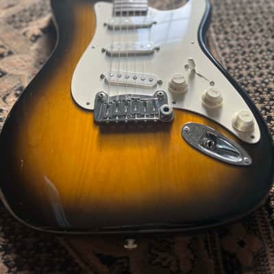 G&L Legacy USA Fullerton 2000's - Tobacco Burst image 2