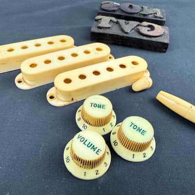 General Vintage Tone Pre CBS Nylon 59 - 65 Set Covers / Knobs / tips for Stratocaster ®️ Tool marks - heavy  ivory Heavy ivory image 1