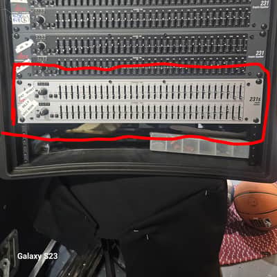 dbx 231s Dual Channel 31-Band EQ 2010s - Silver image 1