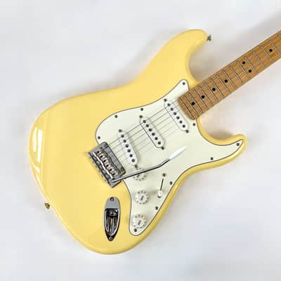 Fender Stratocaster Player 2022 Buttercream image 3