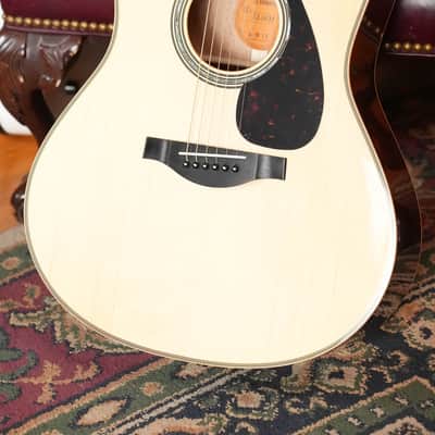 Yamaha LL16M ARE Engelmann/Mahogany Original Jumbo Acoustic Guitar w/ SRT Zero Impact Pickup #0612 image 2