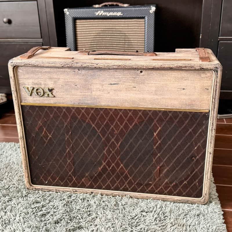 Vox AC-15/T Twin 2-Channel 15-Watt 2x12" Guitar Combo