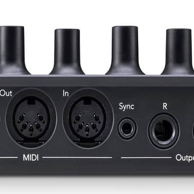 Novation Circuit Tracks MIDI USB Rechargeable Groovebox w/Synths/Drums/Sequencer image 5
