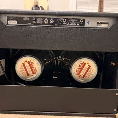 Fender '65 Twin Reverb Reissue 85-Watt 2x12" Guitar Combo 1991 - Present - Black image 2