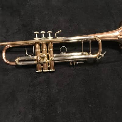 Bach GH65 Stradivarius Bb Trumpet 1994 - Gold lacquer image 2