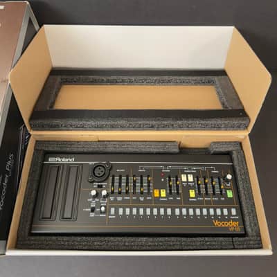 Roland VP-03 Boutique Series Vocoder Plus Synthesizer Module image 3