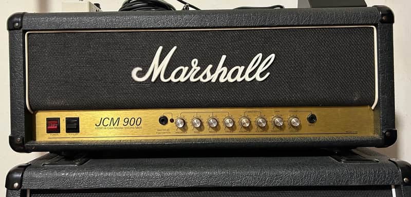 Marshall JCM 900 Model 2100 100-Watt Hi Gain Master Volume MkIII