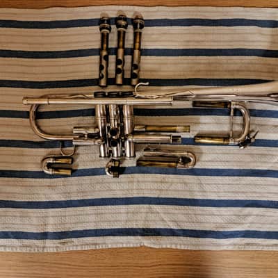EARLY ELKHART BACH 236 C TRUMPET, 34XXX M BORE, CORPORATION BELL image 10