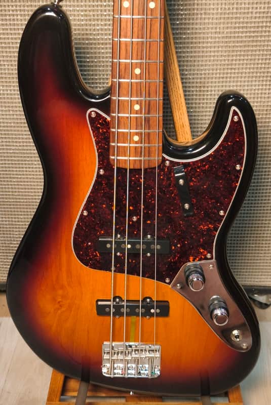 Fender American Vintage '62 Jazz Bass
