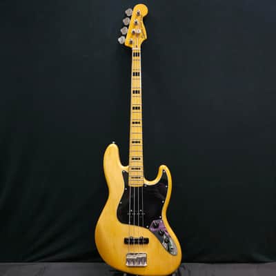 2021 Squier Classic Vibe 70s Jazz Bass image 2