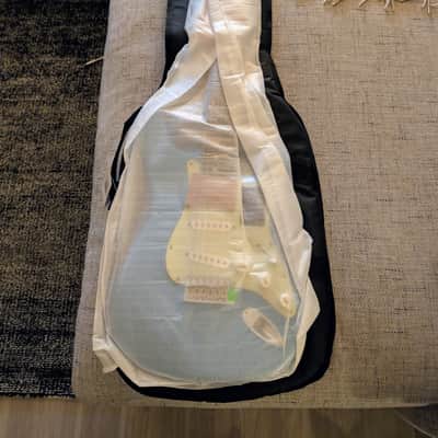 Fender Vintera II Limited Edition Road Worn '60s Stratocaster - Lake Placid Blue image 6