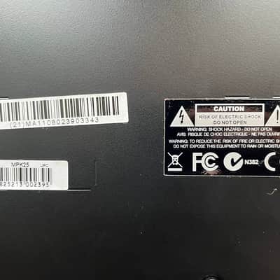 Akai MPK25 2012 - Black image 3