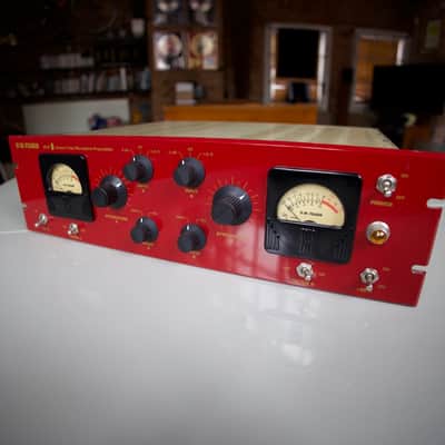D.W. Fearn VT-2 Dual Channel Tube Mic Preamp 2004 - Red image 6