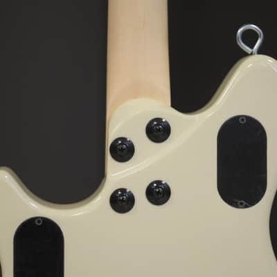 EVH Wolfgang® USA Edward Van Halen Signature - Ivory(1) image 5