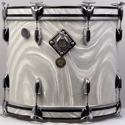 Gretsch 18/12/12/14/5.5x14" 60's Round Badge Bop Drum Set - White Satin Flame image 8