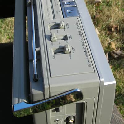 Vintage Panasonic Boombox ! 80's Jambox, RX-5100, radio. Great shape! Tape player image 8